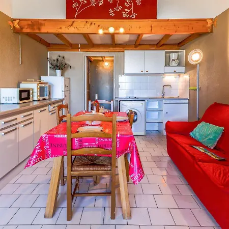 아파트 Port Saint Michel By Interhome