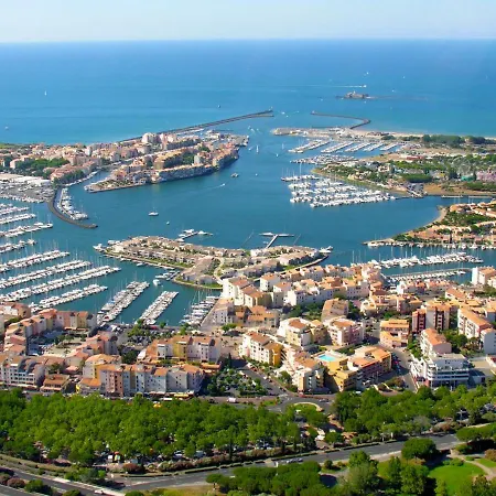 Port Saint Michel By Interhome 아그